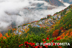 天空の里下栗（遠山郷）　長野県