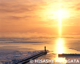 流氷とサンピラー 　北海道　2月