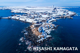 納沙布岬 納沙布燈台 日本の最東端の納沙布岬 ドローン撮影 北海道 3月